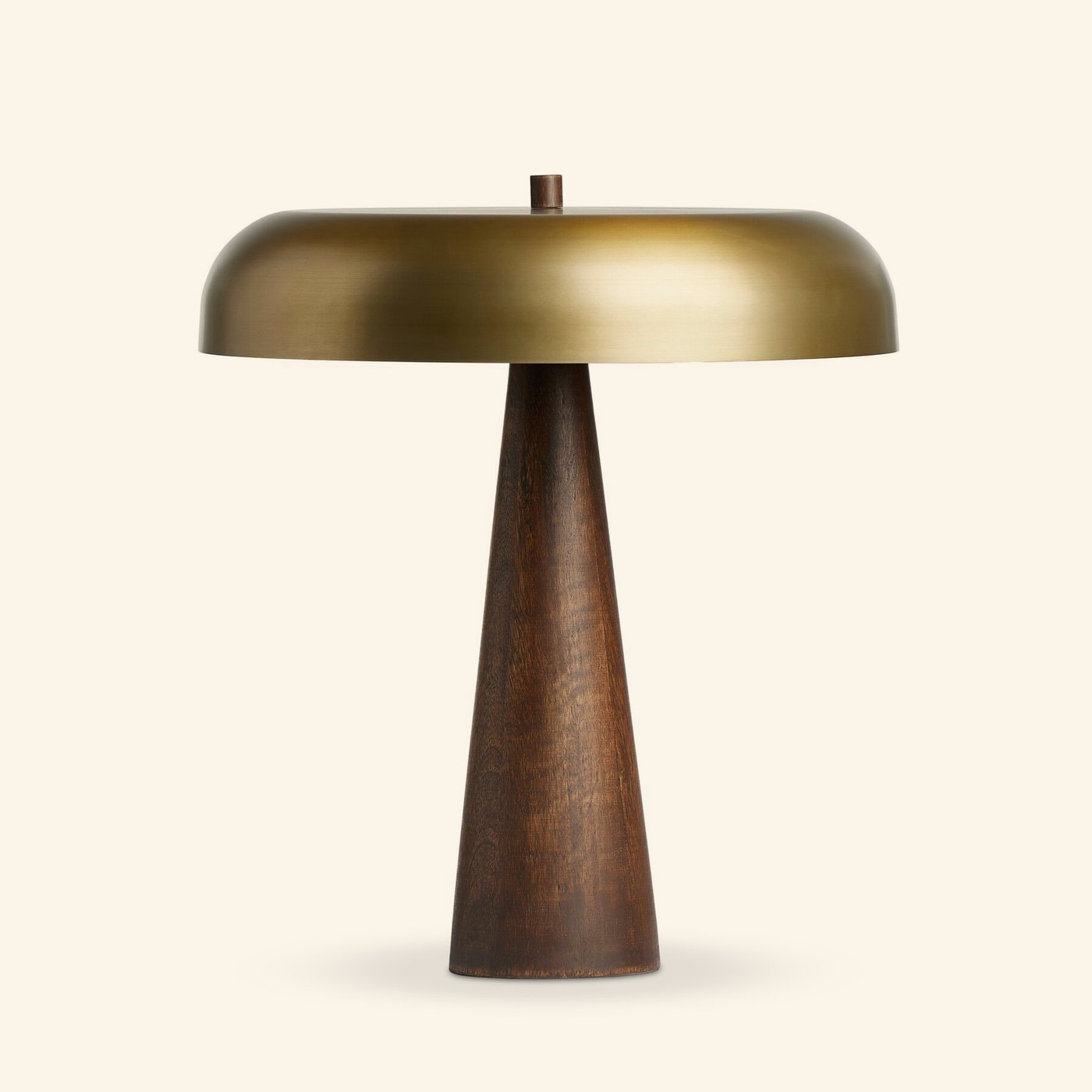 Griffin Table Lamp in Russet Mango